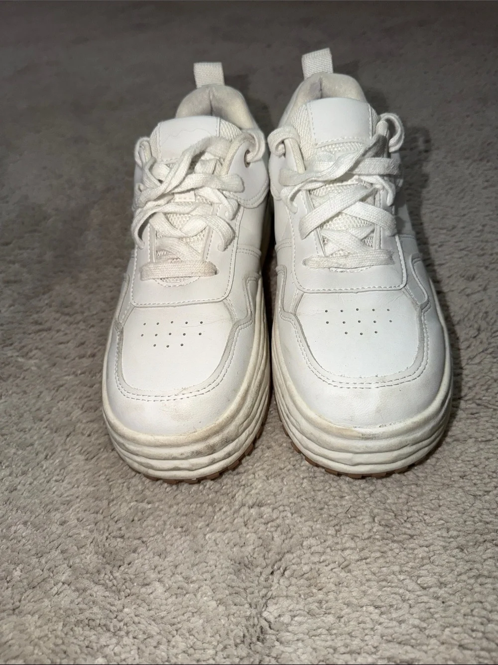 Casual Women’s Sneakers - Size 9